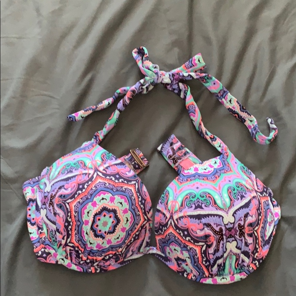 NWOT Victoria’s Secret “The Fabulous” bikini top